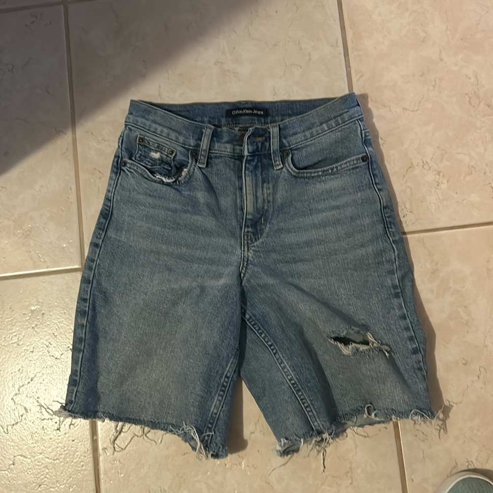 Cute calvin Klein shorts